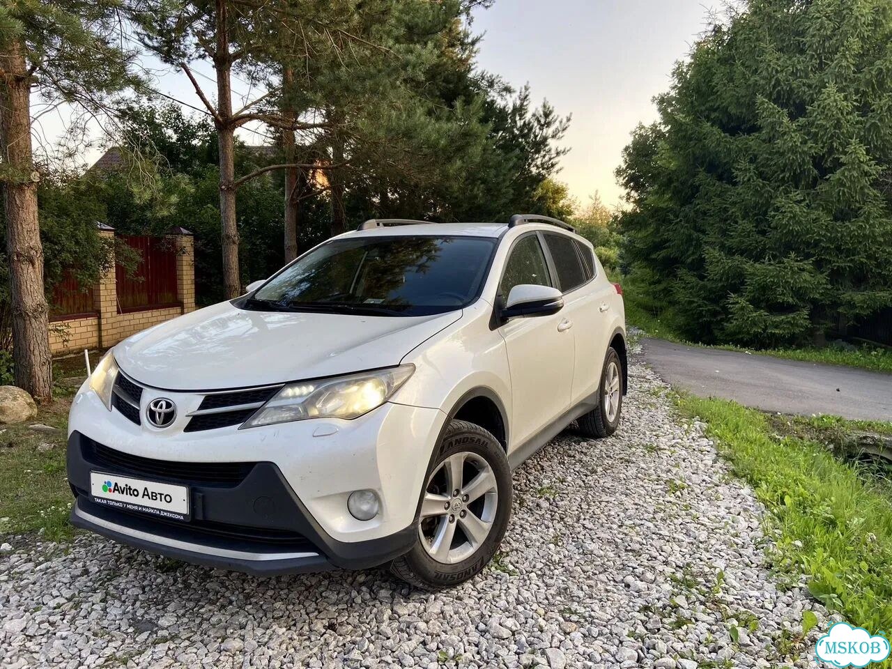Toyota RAV4 2.2 AT, 2013, 342 500 км фото 1