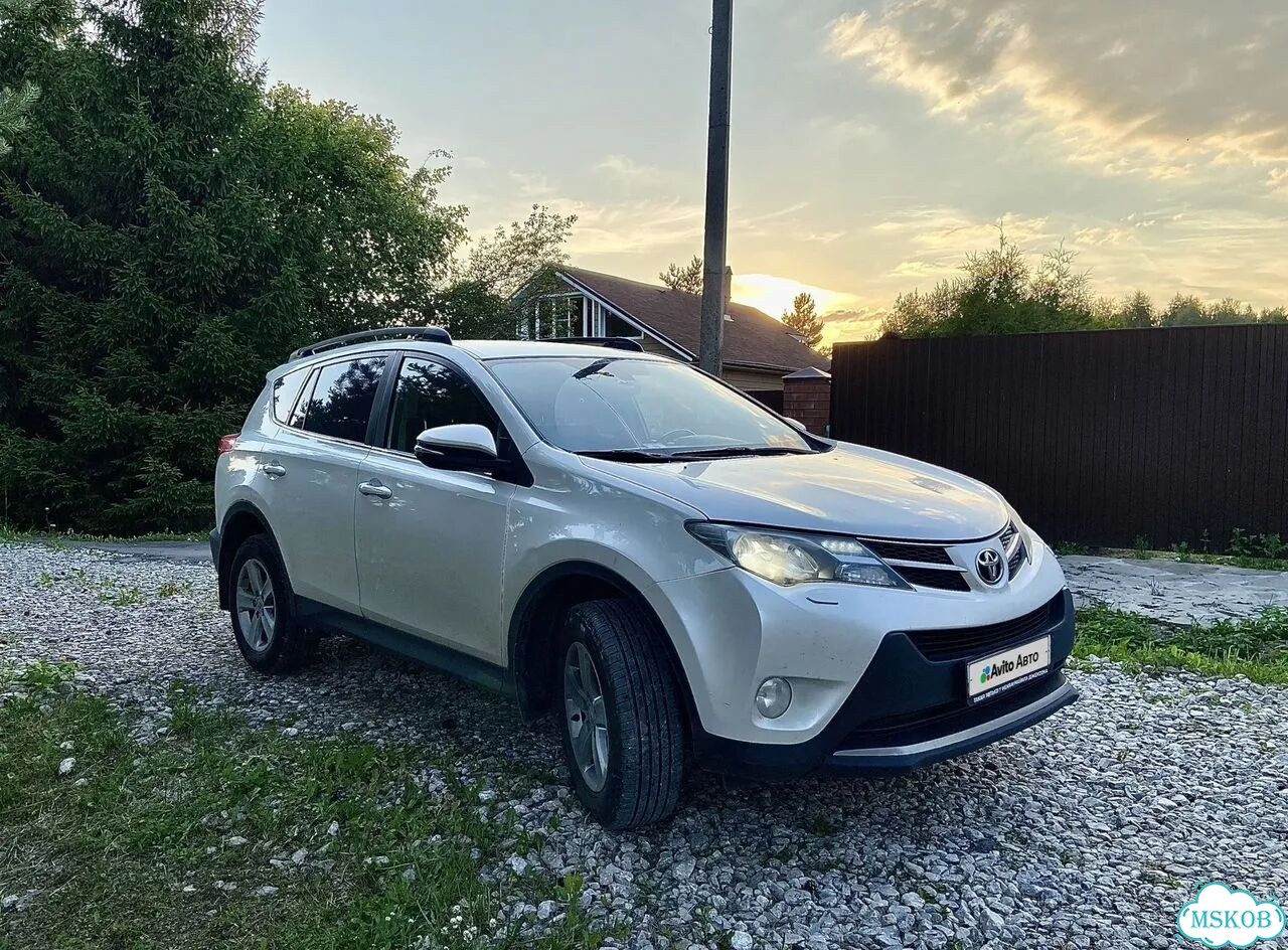 Toyota RAV4 2.2 AT, 2013, 342 500 км фото 4
