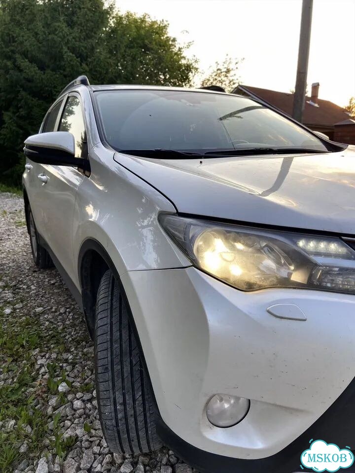 Toyota RAV4 2.2 AT, 2013, 342 500 км фото 8
