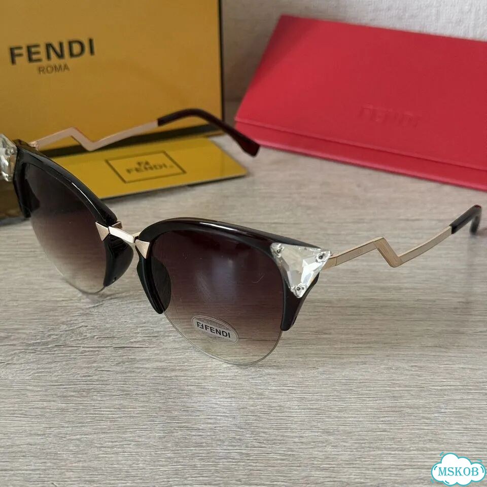 Солнцезащитные очки fendi новые фенди фото 5