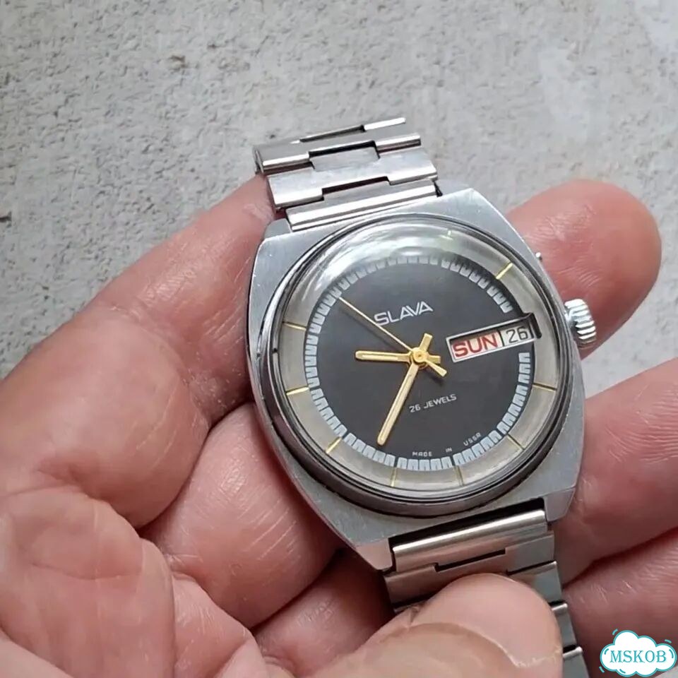 Часы СССР Слава экспортные Патефон фото 1