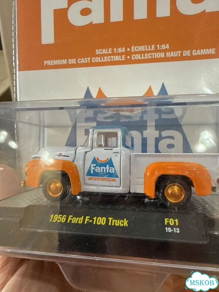 M2 Machines 1956 Ford F-100 Truck (Chase 750шт) фото 2