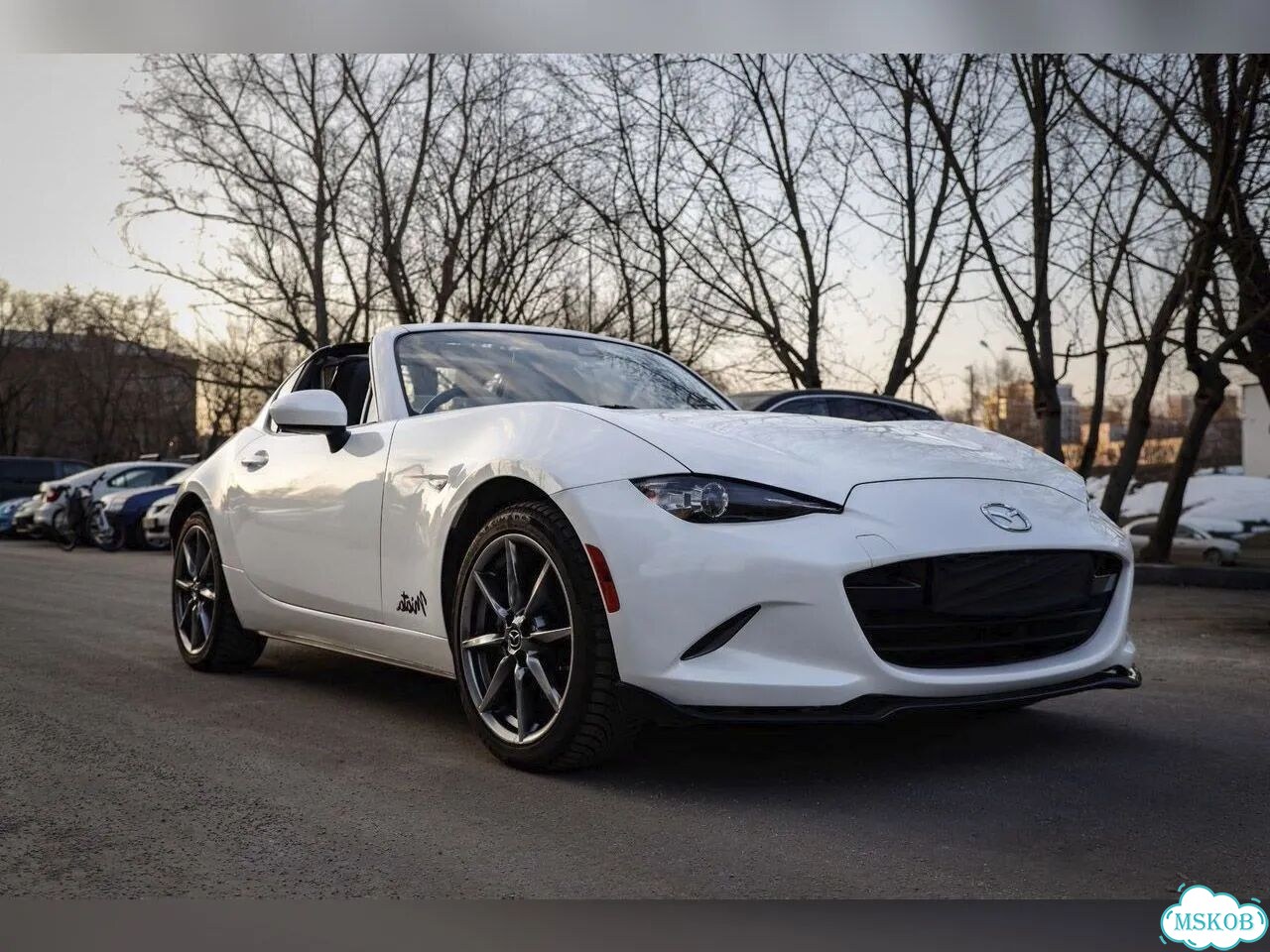 Кабриолет Mazda MX-5 Miata для поездок и съемок фото 7