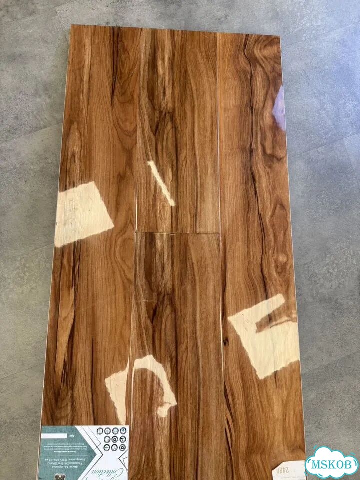 Глянцевый ламинат Mostflooring фото 8