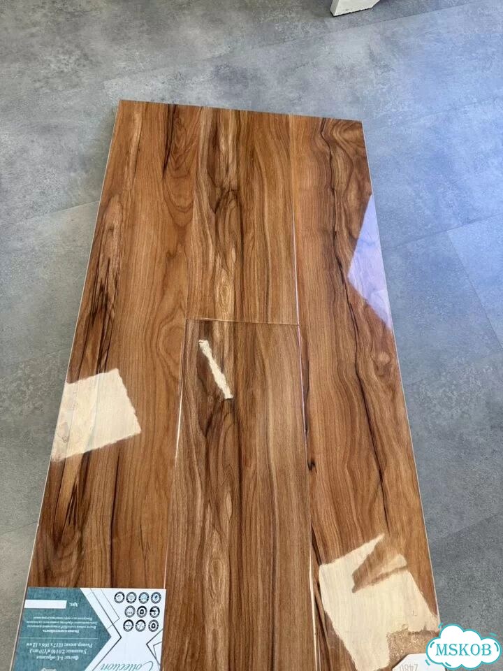Глянцевый ламинат Mostflooring фото 9