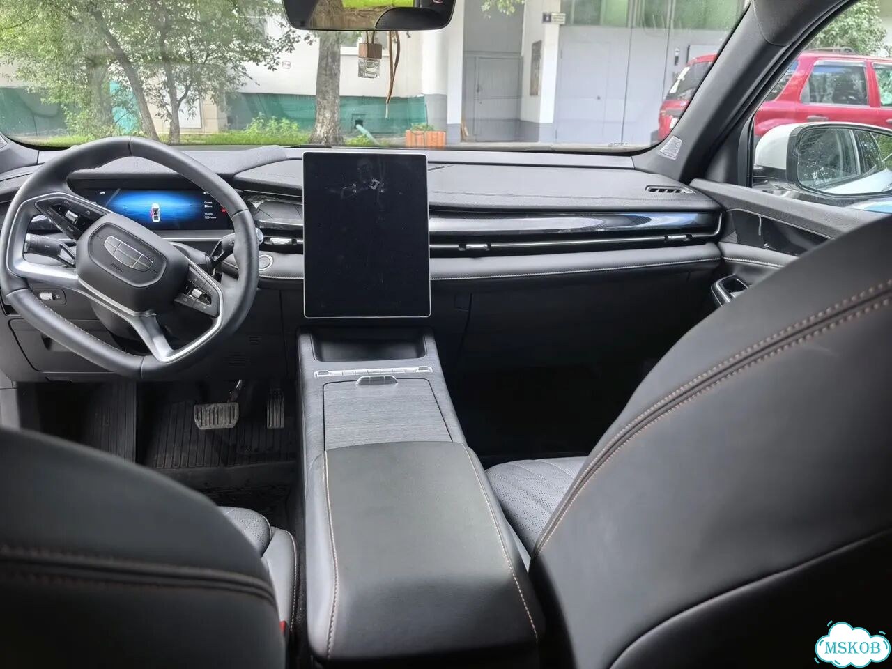 Geely Preface 2.0 AMT, 2024, 16 000 км фото 6