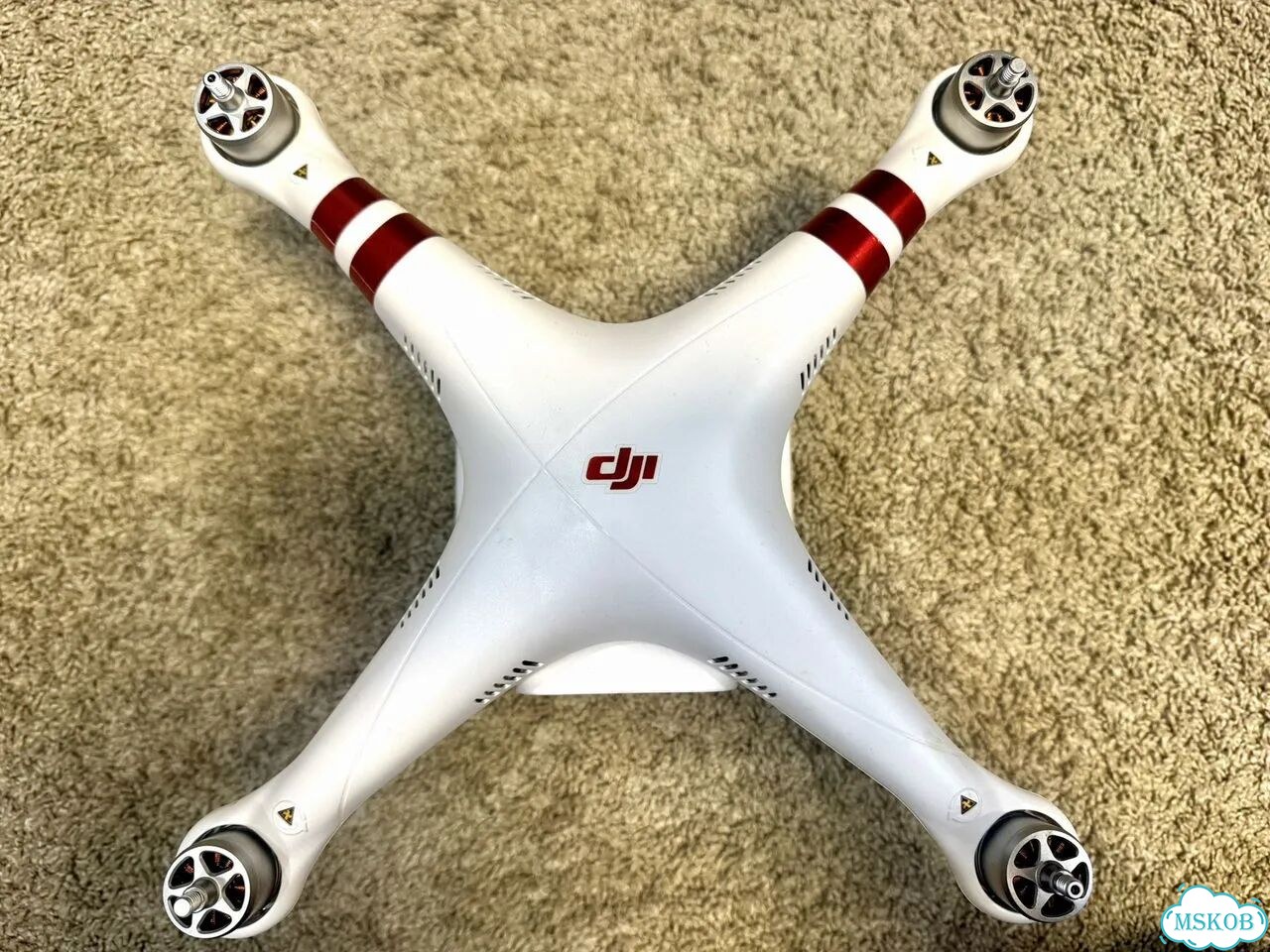 Квадрокоптер DJI Phantom 3 фото 8