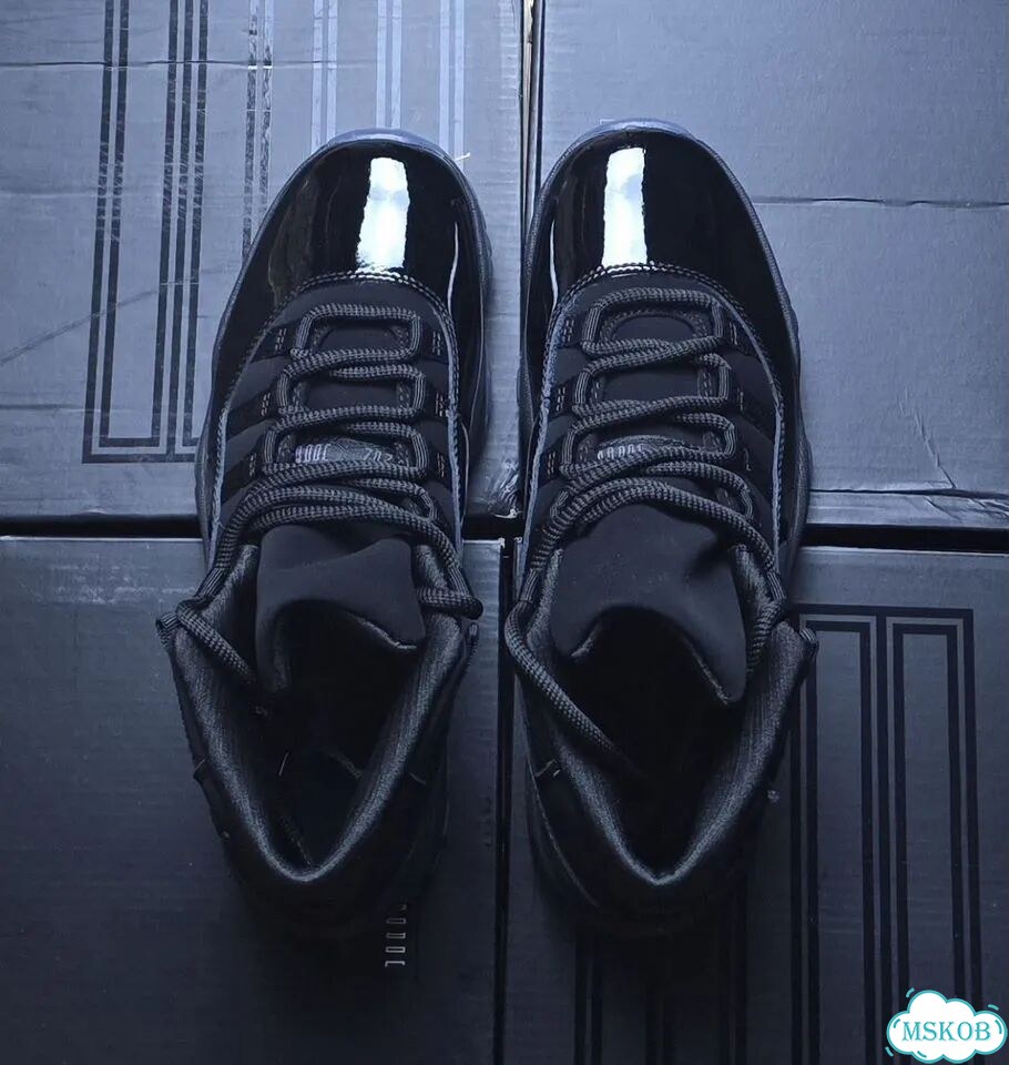 Кроссовки Jordan 11 фото 1