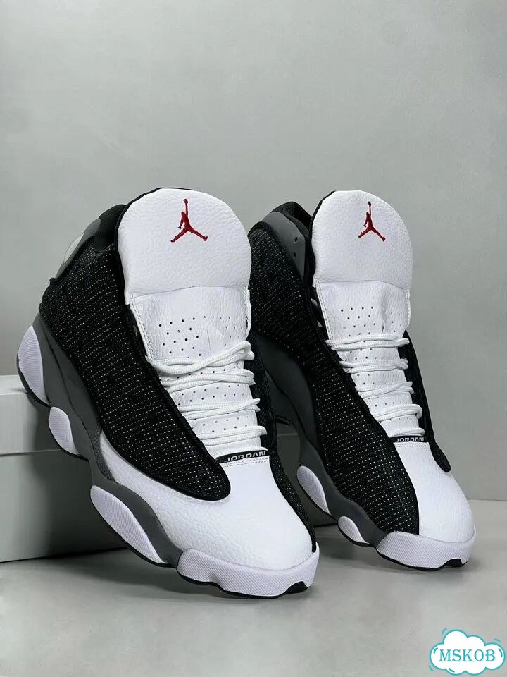 Кроссовки Nike Air Jordan 13 Retro фото 3