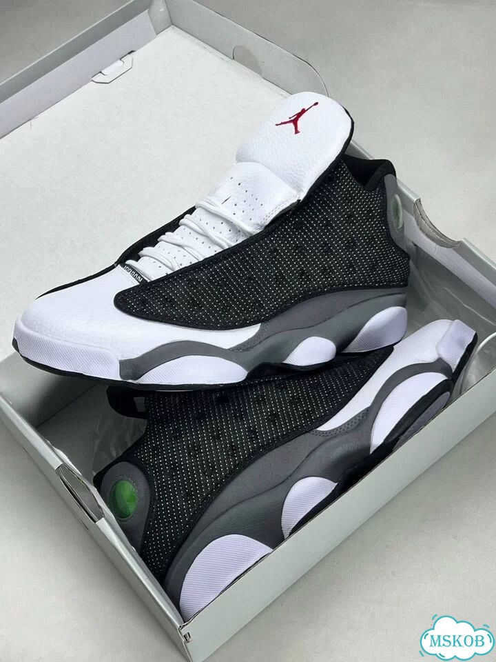 Кроссовки Nike Air Jordan 13 Retro фото 6