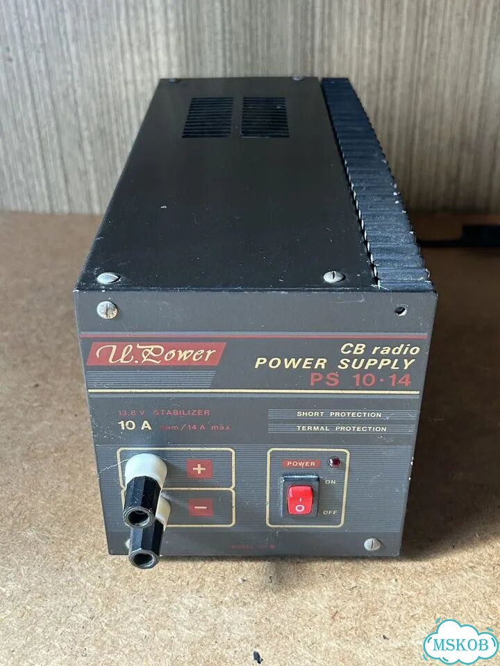 Трансформаторный бп U.Power PS 10-14 13.8V 10A фото 1