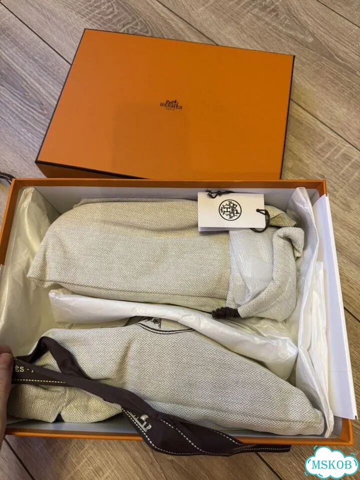 Шлепанцы Hermes оригинал фото 2