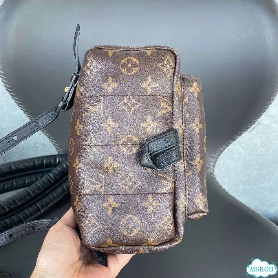 Louis vuitton bag palm springs оригинал фото 5