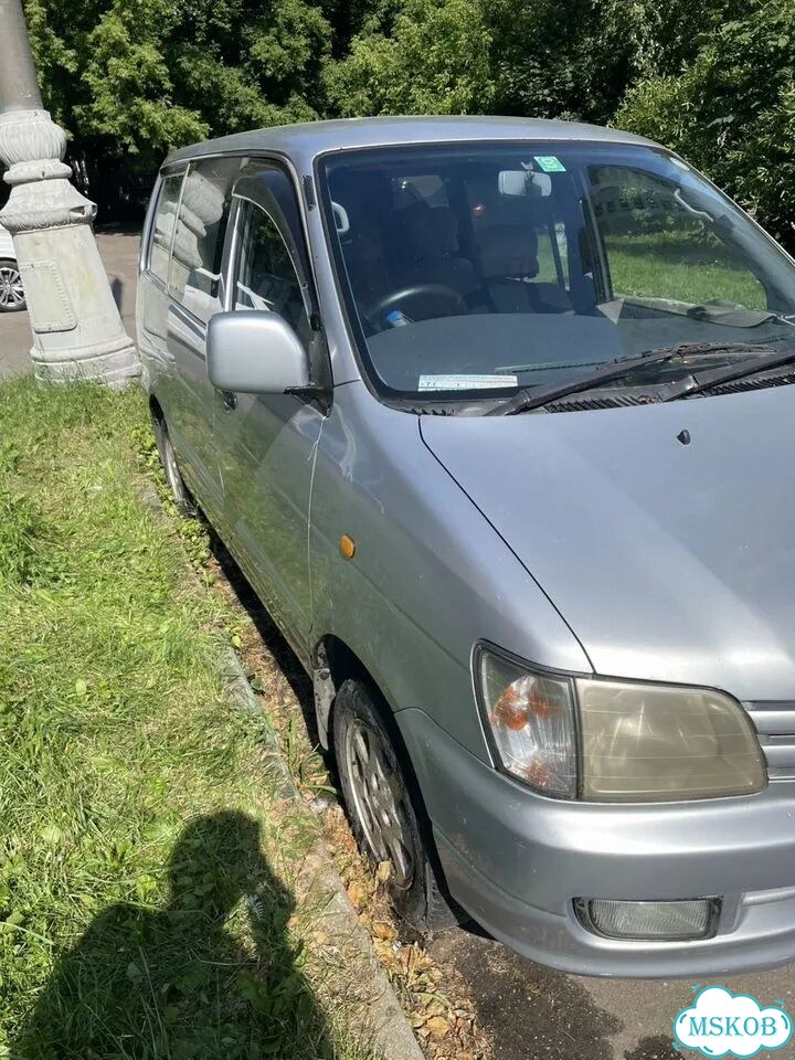 Toyota Town Ace Noah 2.0 AT, 1998, 318 000 км фото 5