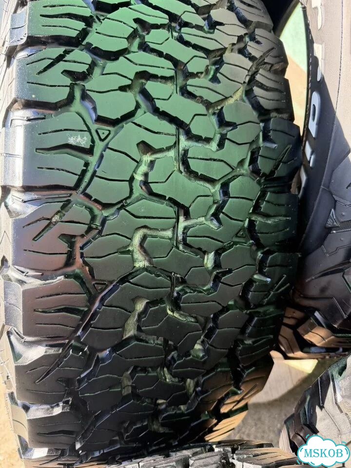 Bfgoodrich All-Terrain T/A KO2 265/65 R17 фото 4