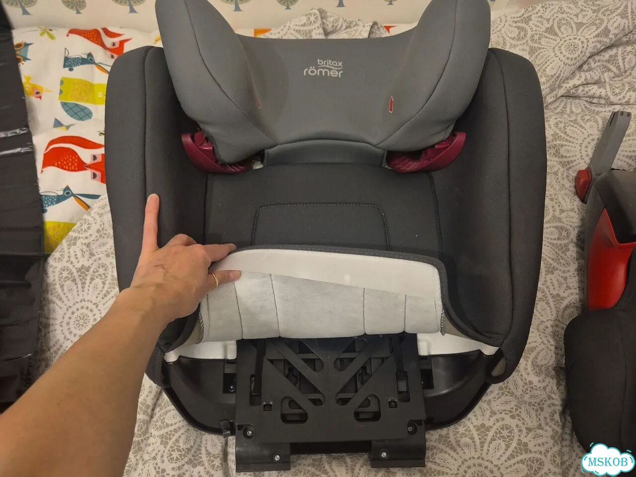 Автомобильное кресло britax romer kidfix 15 36 кг фото 3
