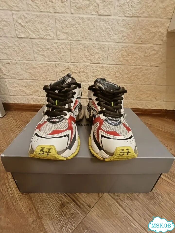 Balenciaga runner 1.0 фото 4