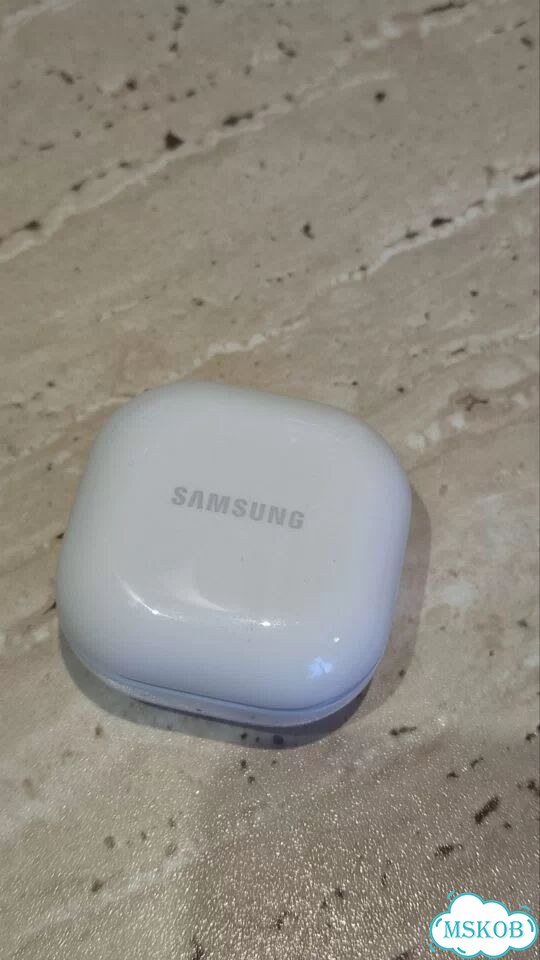 Наушники Samsung galaxy buds 2 фото 2