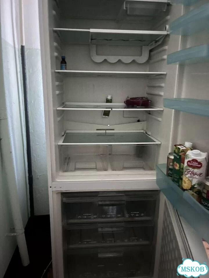 Холодильник бу фото 3