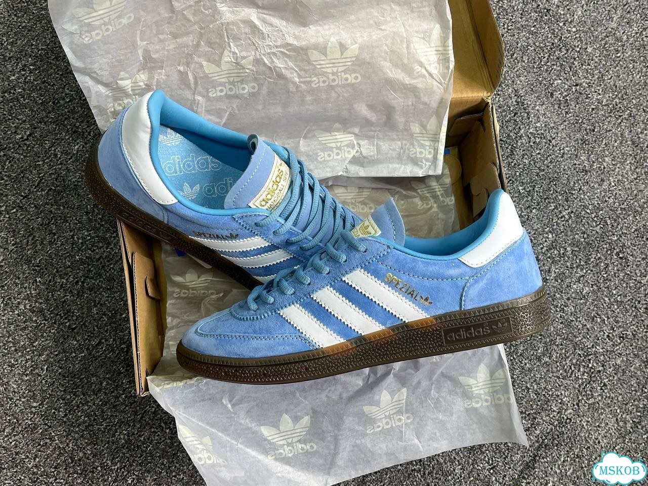 Кроссовки Adidas Handball Spezial Light Blue фото 1