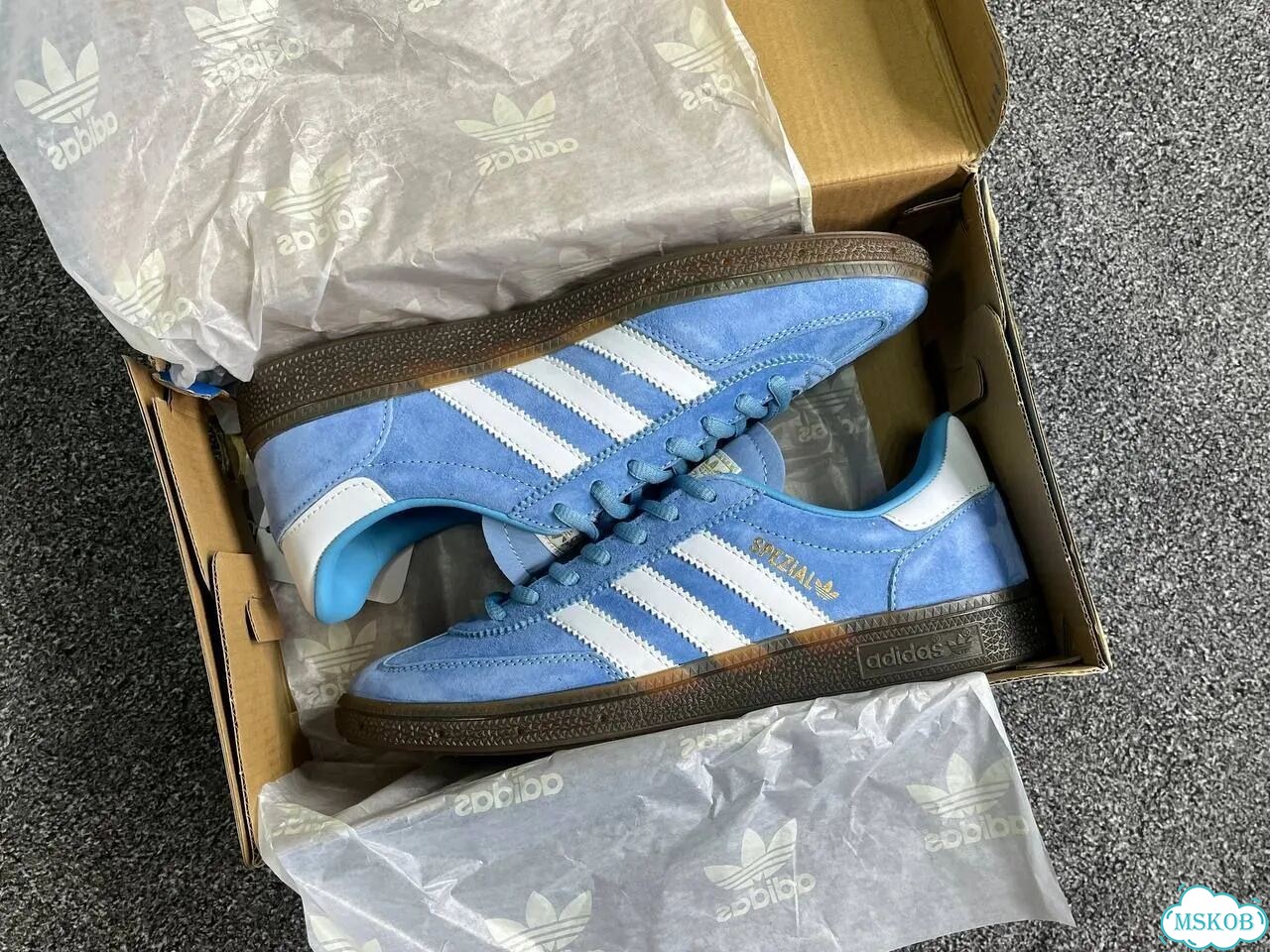 Кроссовки Adidas Handball Spezial Light Blue фото 4