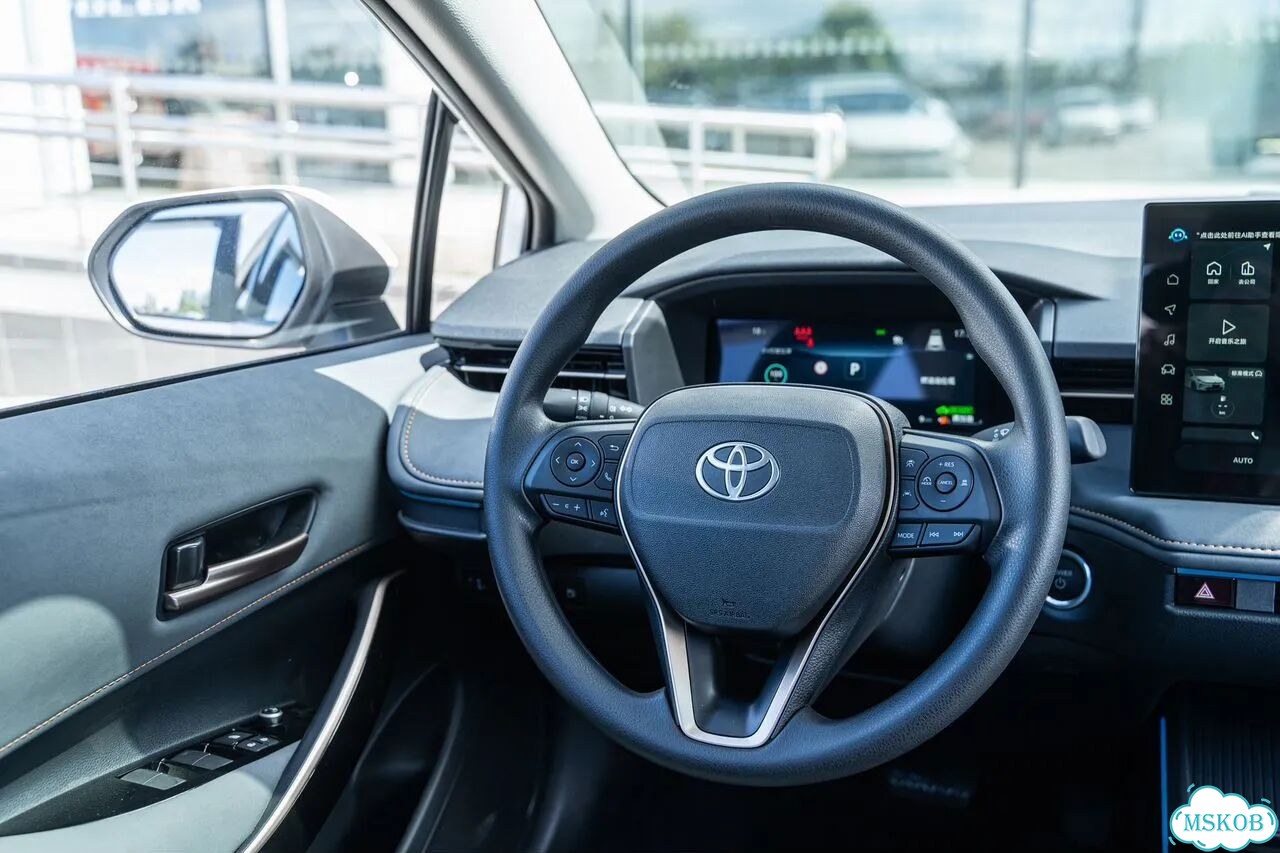 Toyota Corolla 1.8 CVT, 2026 Новый фото 15