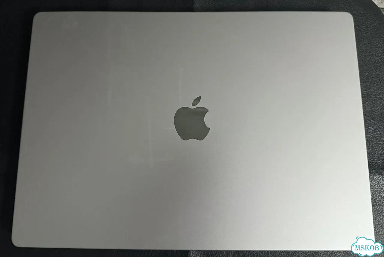 MacBook Pro 16 M1 MAX 32GB 2TB 32 ядра фото 5