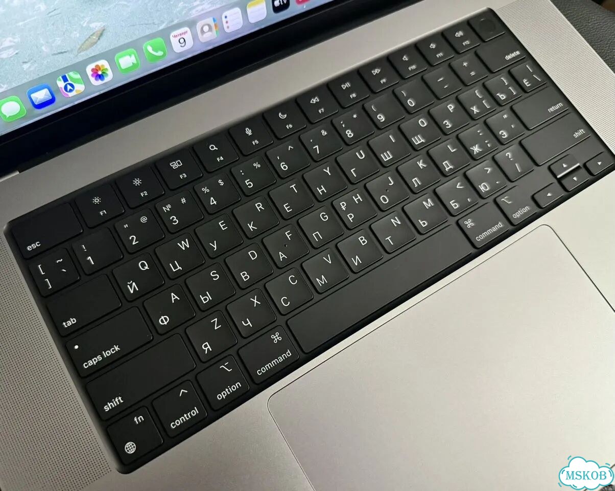 MacBook Pro 16 M1 MAX 32GB 2TB 32 ядра фото 6