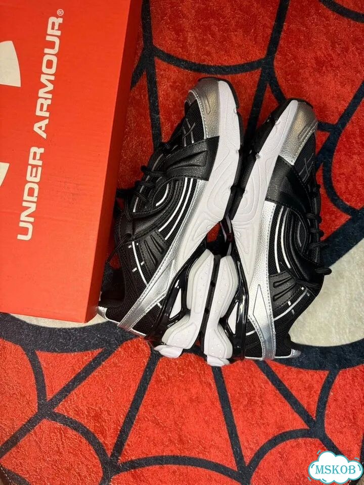 Кроссовки Under Armour US Sola фото 7