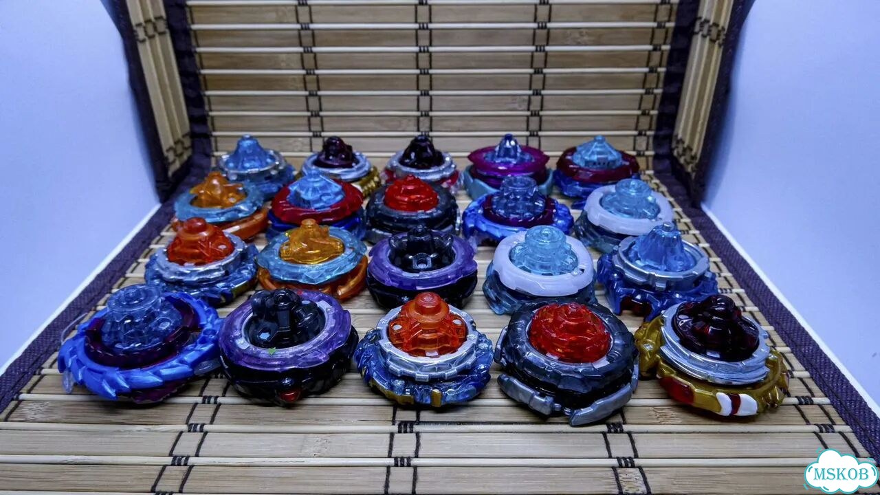 Волчки Beyblade Burst от Такара Томи 2 сезон фото 2