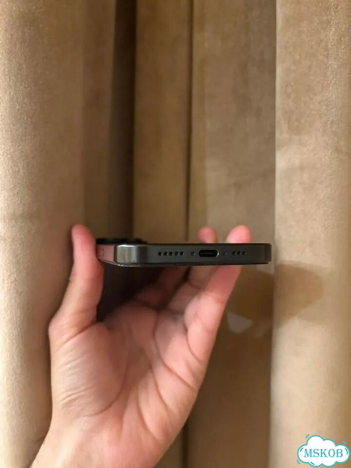 iPhone 16 Pro, 256 ГБ, SIM + eSIM фото 2