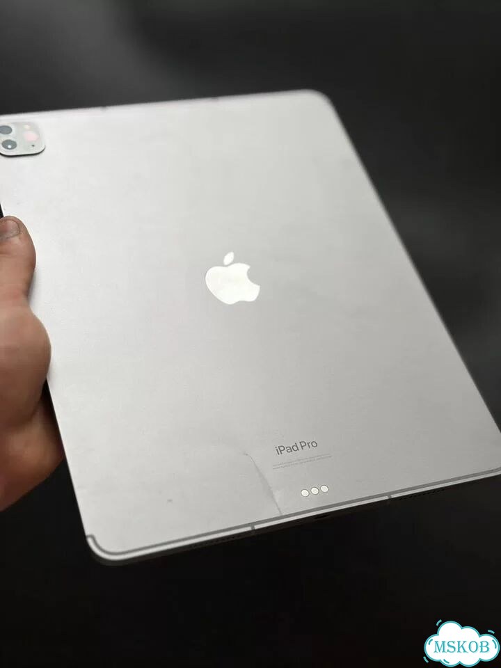 iPad Pro 12.9 2022 m2 256gb фото 6