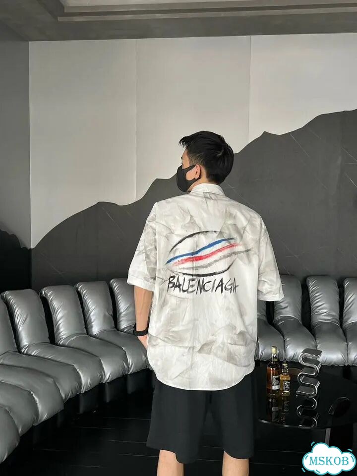 Рубашка Balenciaga Хитовая новая фото 2