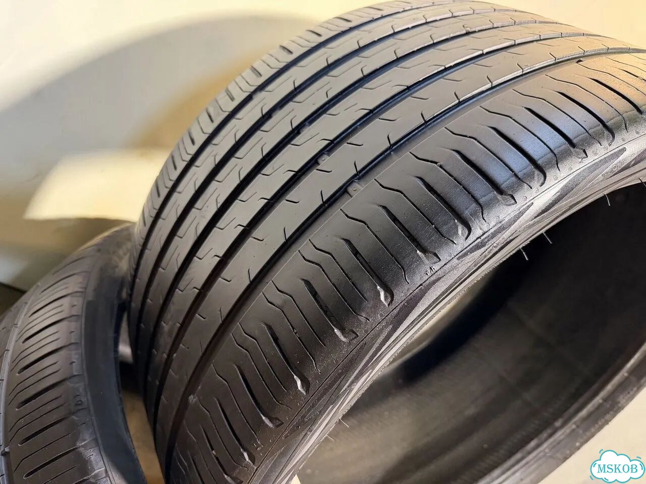 Continental ContiEcoContact 6 275/35 R22 и 315/30 R22 фото 4