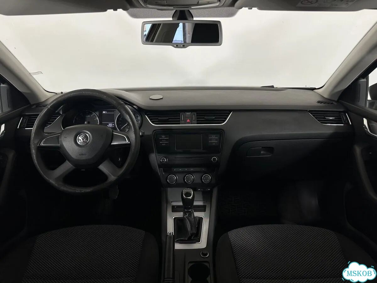 Skoda Octavia 1.8 MT, 2015, 252 569 км фото 7