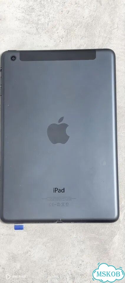 iPad mini 4 cellular фото 6