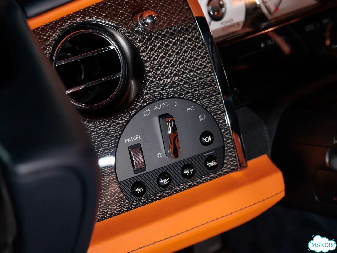 Rolls-Royce Wraith 6.6 AT, 2019, 32 022 км фото 14