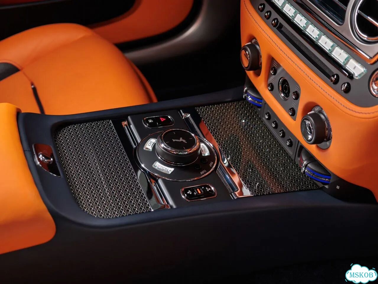 Rolls-Royce Wraith 6.6 AT, 2019, 32 022 км фото 17