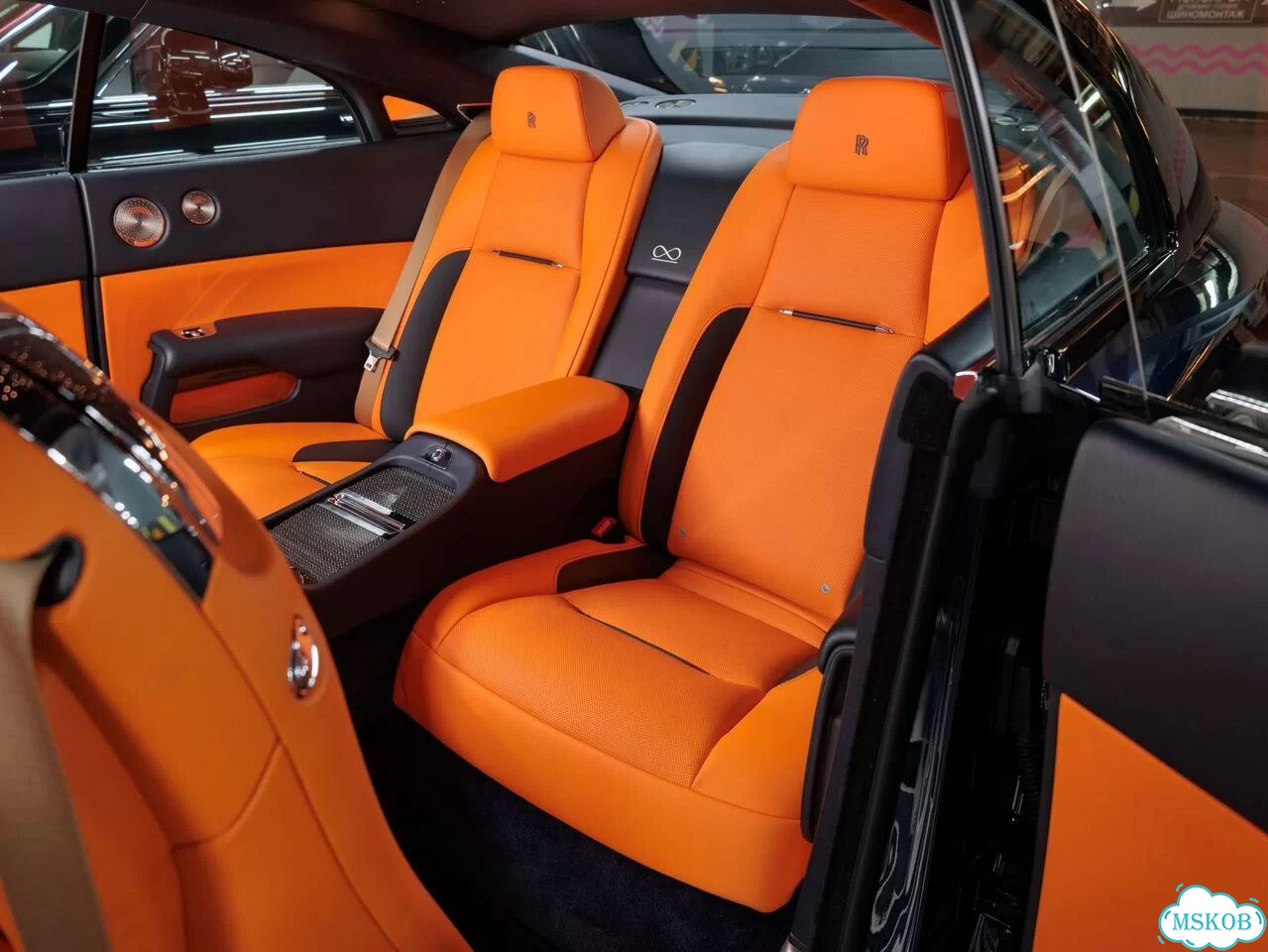 Rolls-Royce Wraith 6.6 AT, 2019, 32 022 км фото 28