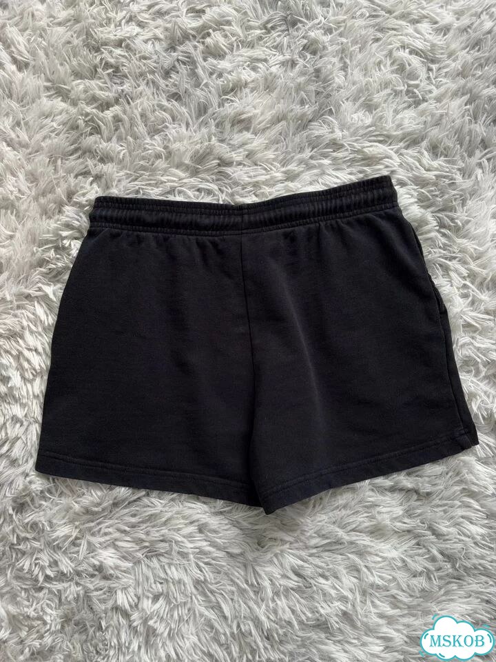 Шорты Ellesse женские фото 2