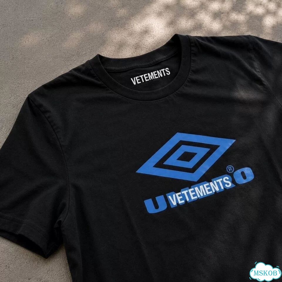 Футболка Vetements x Umbro черная фото 5