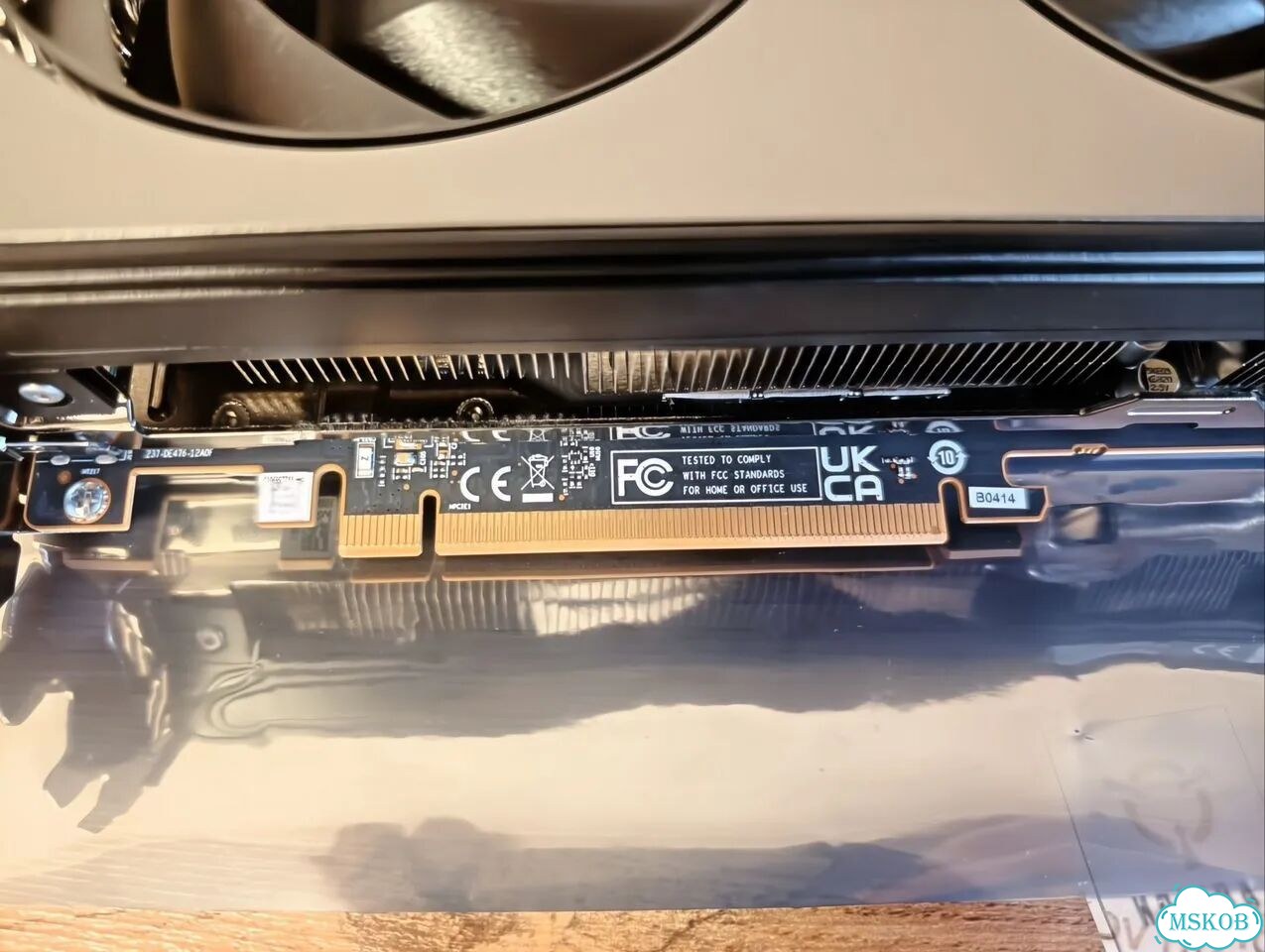 Видеокарта Sapphire AMD Radeon RX 7700 XT nitro+ фото 4