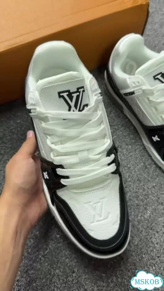 Кроссовки Louis Vuitton Trainer фото 1