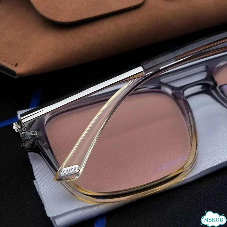 Солнцезащитные очки унисекс Tom Ford фото 6