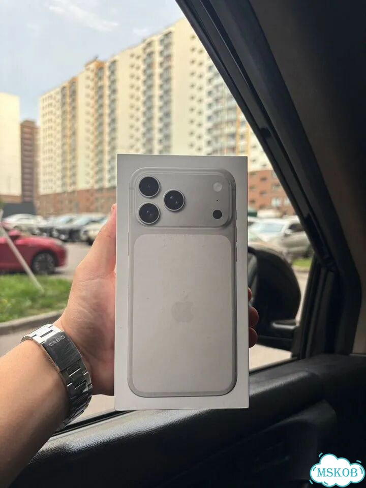 iPhone 17 Pro Max, 256 ГБ, SIM + eSIM фото 2