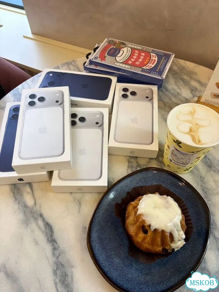 iPhone 17 Pro Max, 256 ГБ, SIM + eSIM фото 4