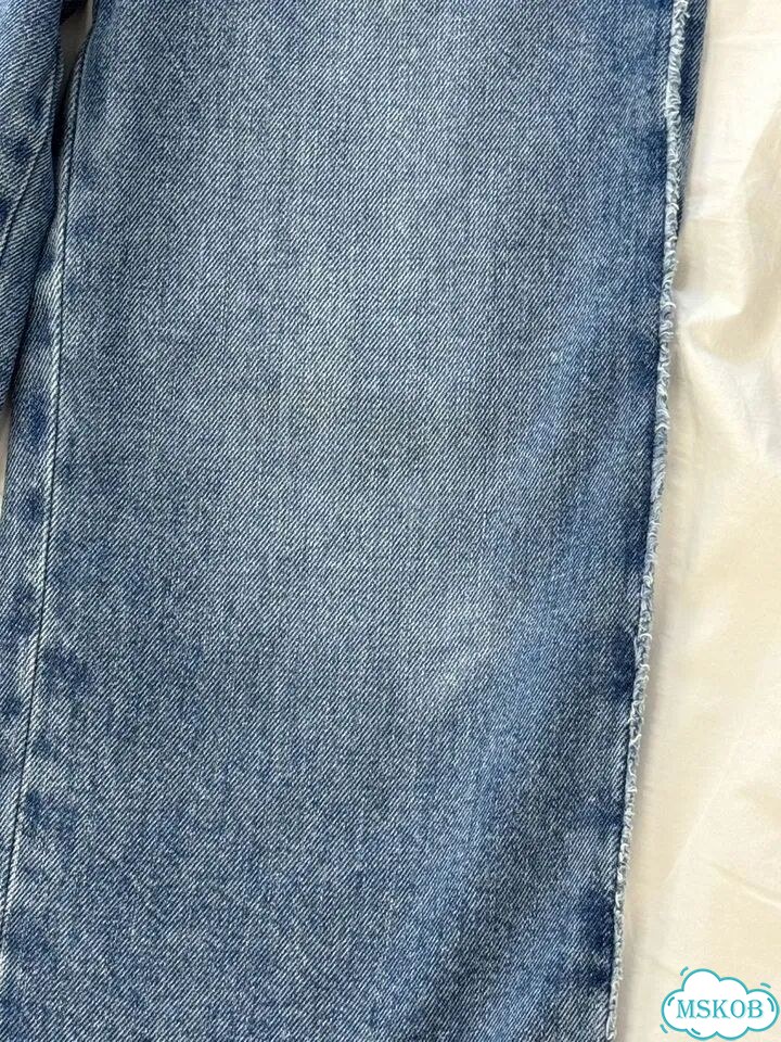 Джинсы Zara на девочку с заклёпками фото 5