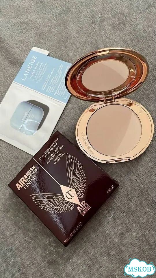Charlotte tilbury пудра 01 02 фото 3