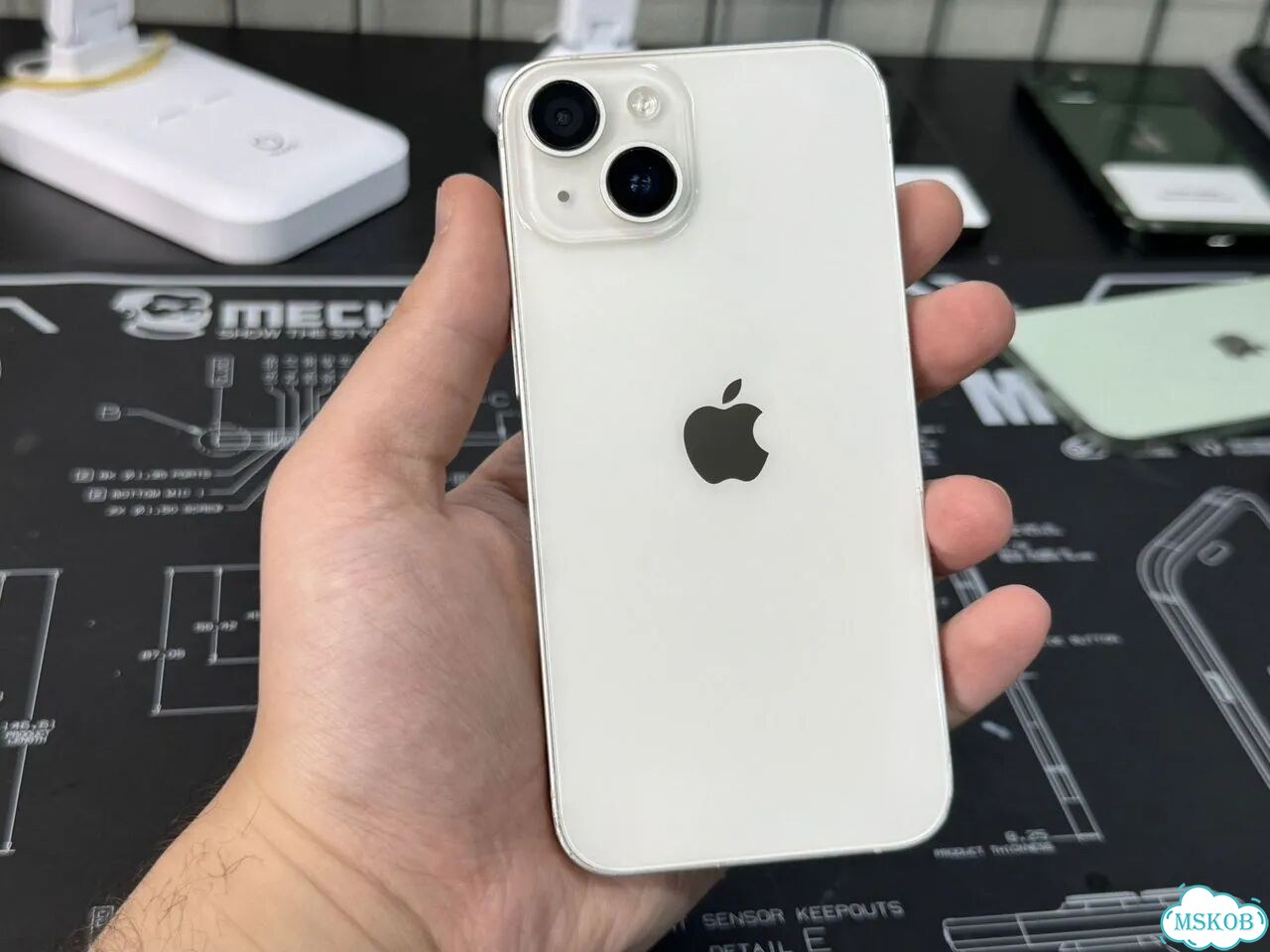 iPhone 14, 128 ГБ, SIM + eSIM фото 1