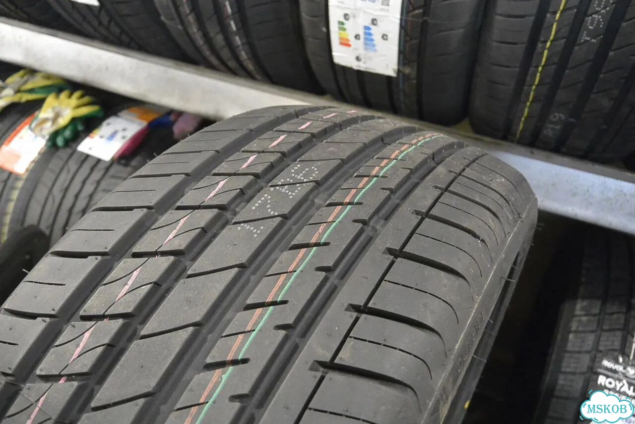 Grenlander L-Zeal56 245/40 R19 98W фото 9
